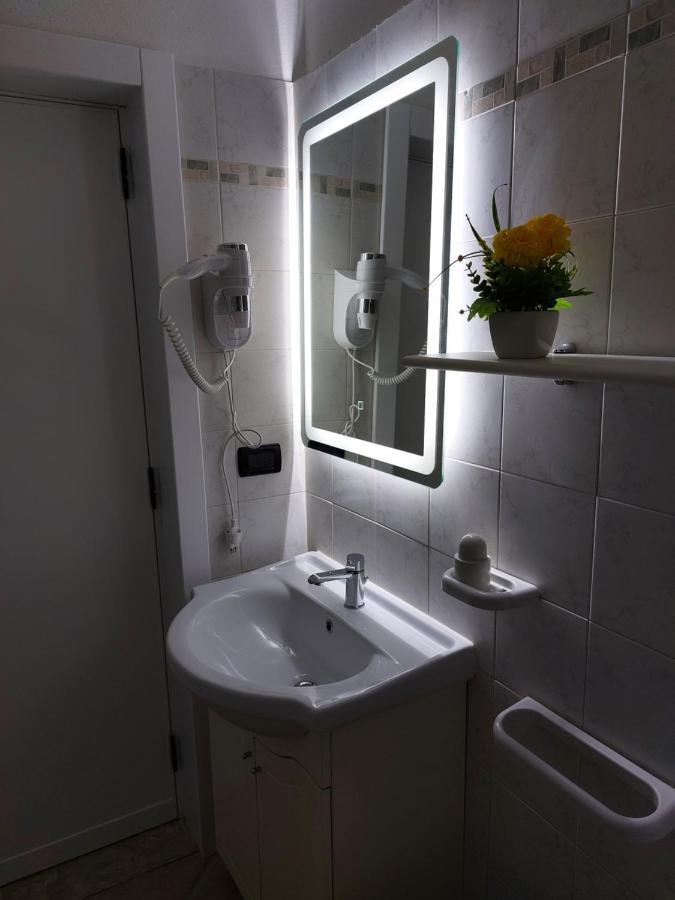 B&B Albachiara โอตรันโต ภายนอก รูปภาพ