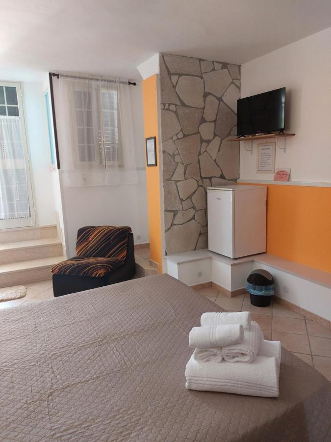 B&B Albachiara โอตรันโต ภายนอก รูปภาพ